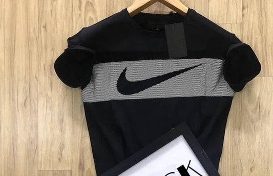 NIKE Men Printed Round Neck Cotton Blend Black T-Shirt